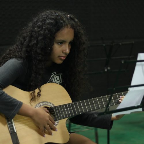 Inscrições abertas para curso gratuito de violão em Senador Canedo