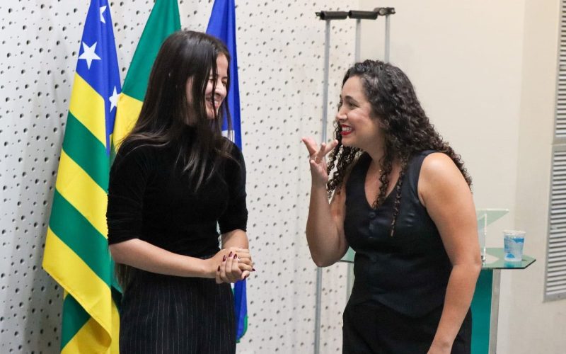 Senador Canedo abre inscrições para curso gratuito de Libras exclusivo para servidores municipais