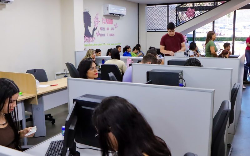 Senador Canedo oferece mais de 1,8 mil vagas de emprego até sexta-feira (31)