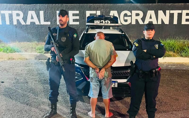 Homem é detido após ameaçar mulheres com faca durante ocorrência em Senador Canedo
