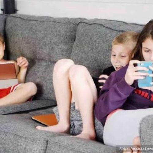 PROTEÇÃO INFANTIL EM ALERTA: Meta anuncia novas regras para adolescentes nas redes sociais
