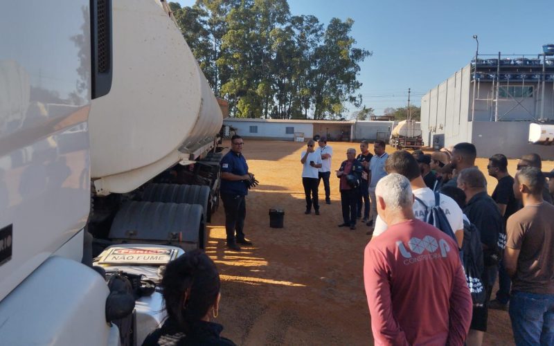 Curso gratuito capacita condutores de produtos perigosos em Senador Canedo