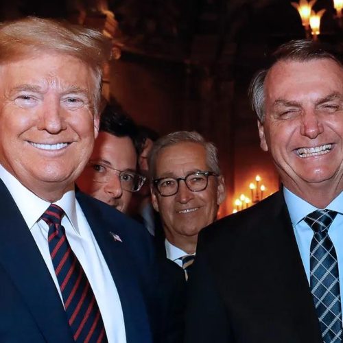 STF nega devolução de passaporte a Bolsonaro e aponta risco de fuga em meio a investigação por tentativa de golpe