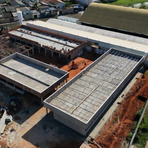 Nova Escola Antônio Evaristo avança e mantém atendimento aos alunos durante obra