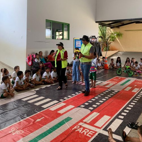SMT leva educação para o trânsito de forma lúdica a 400 crianças em Senador Canedo