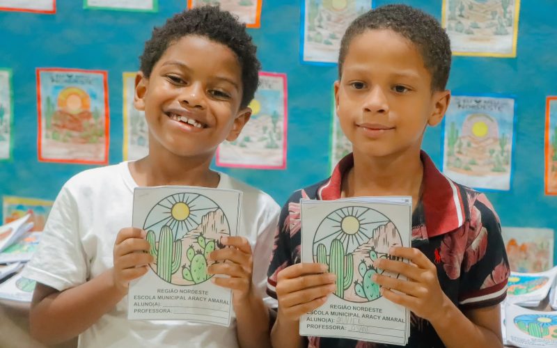 Alunos de Senador Canedo mergulham nas culturas das cinco regiões do Brasil em Mostra Cultural